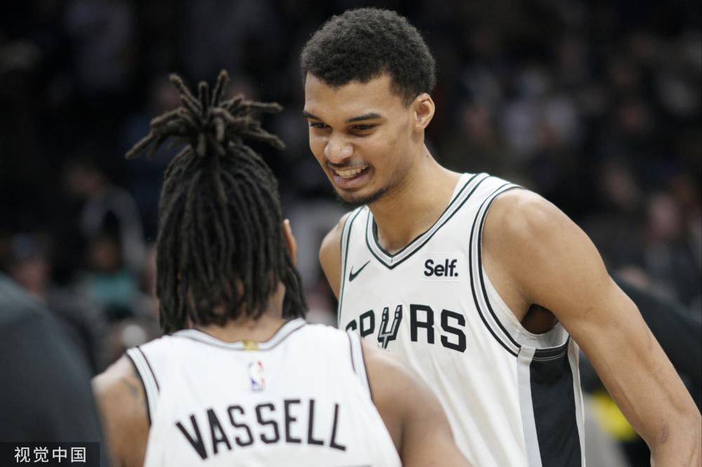 面赢得了双 面赢得了双